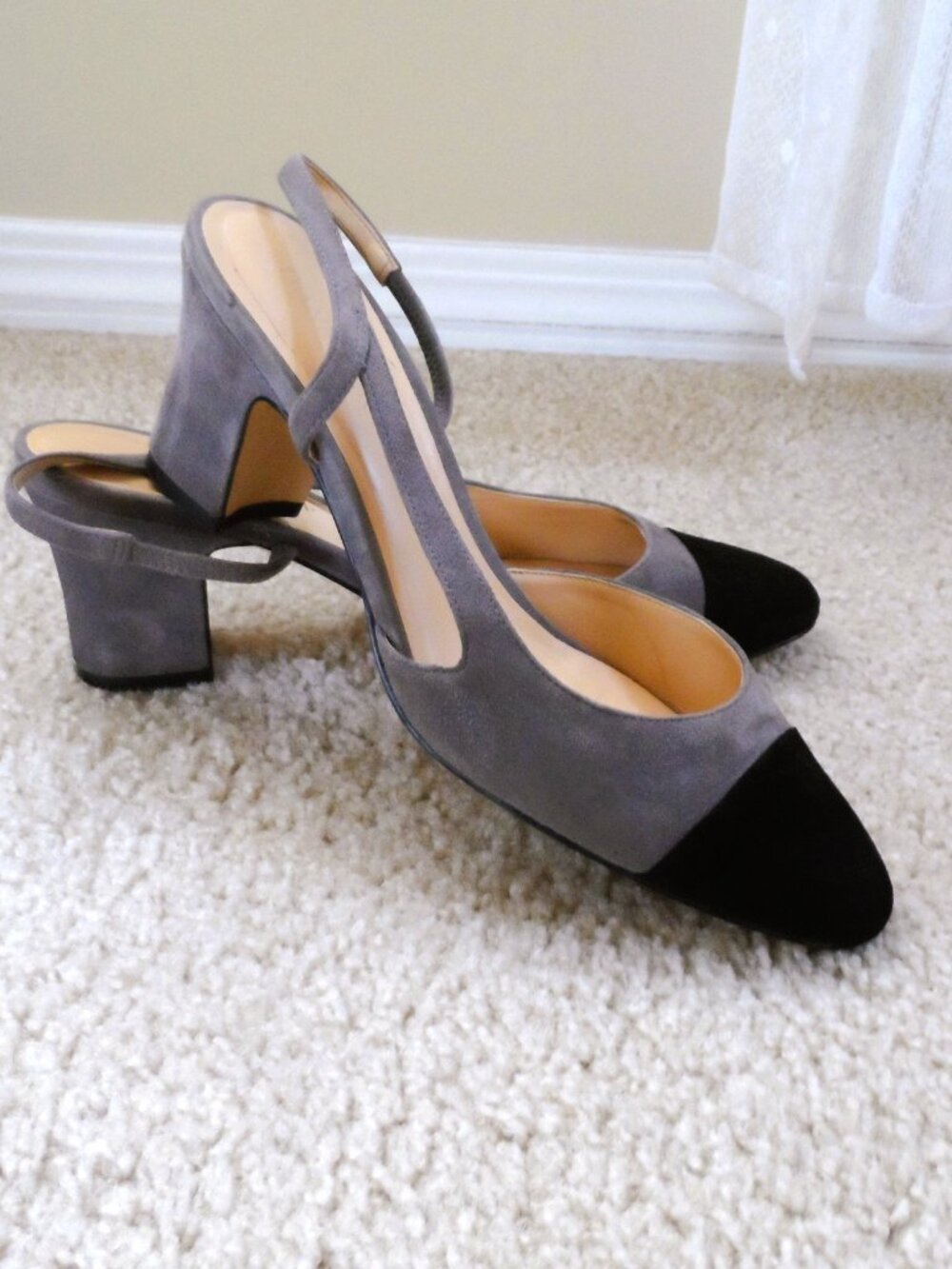 Ivanka Trump - two tone suede Block Heels size 8 - Picture 3 of 12